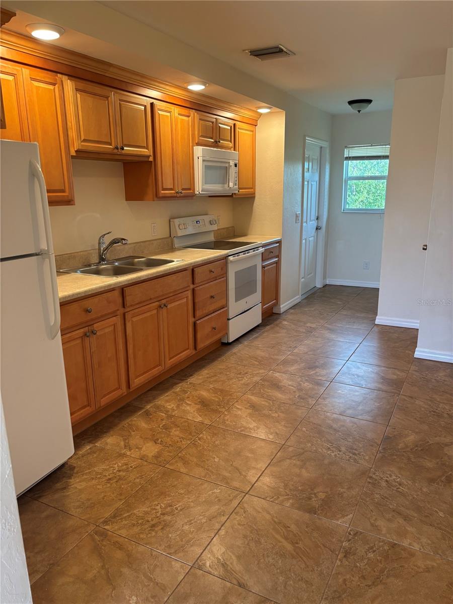 PORT CHARLOTTE SEC 095 - Residential Lease