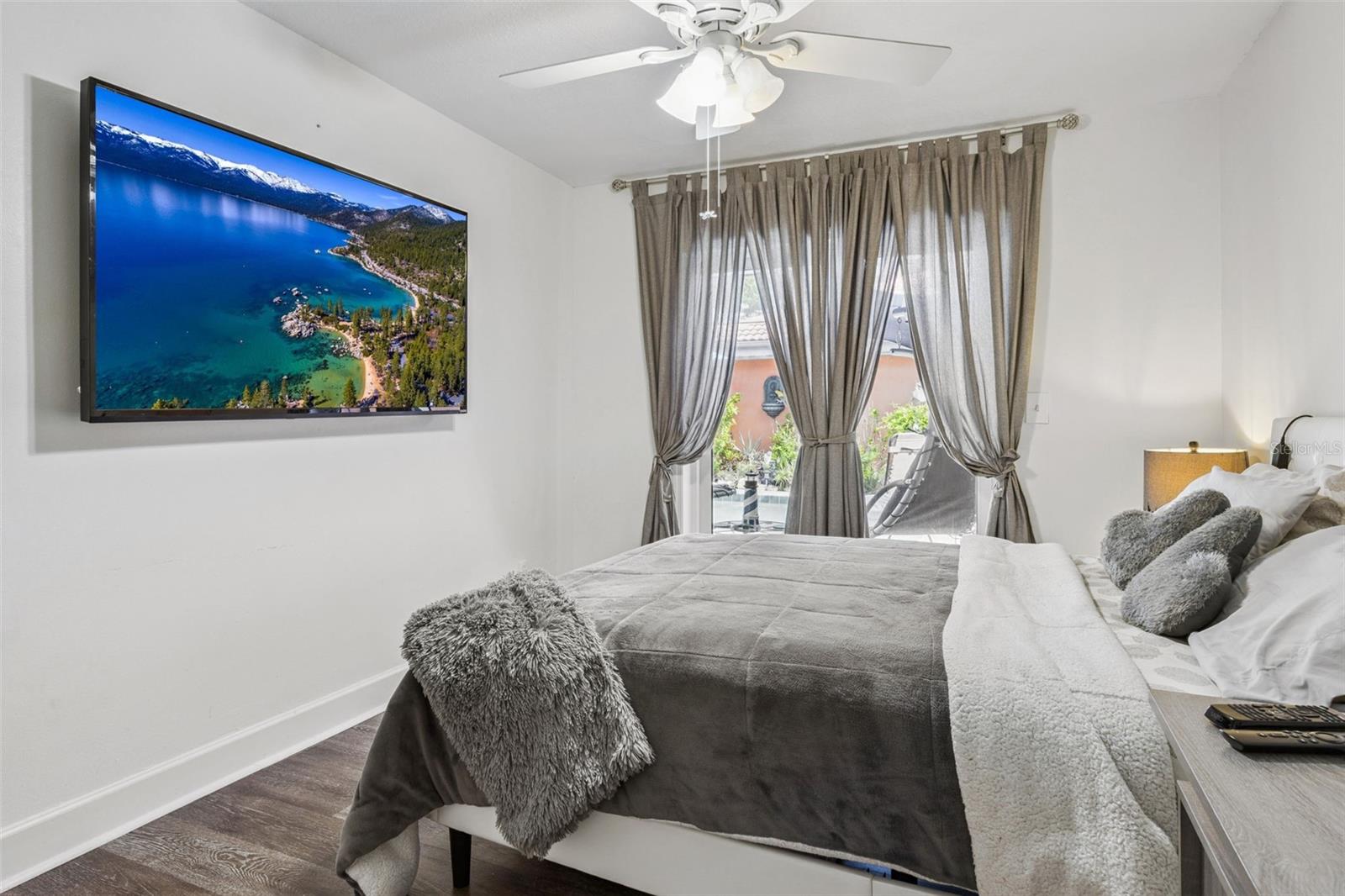 ISLAND CLUB AT ROSEMONT CONDO PH 07 - Residential