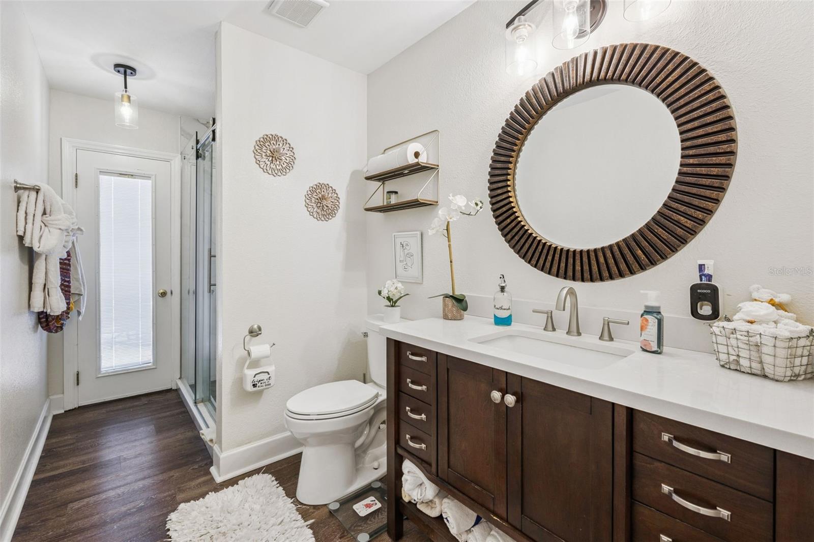 ISLAND CLUB AT ROSEMONT CONDO PH 07 - Residential