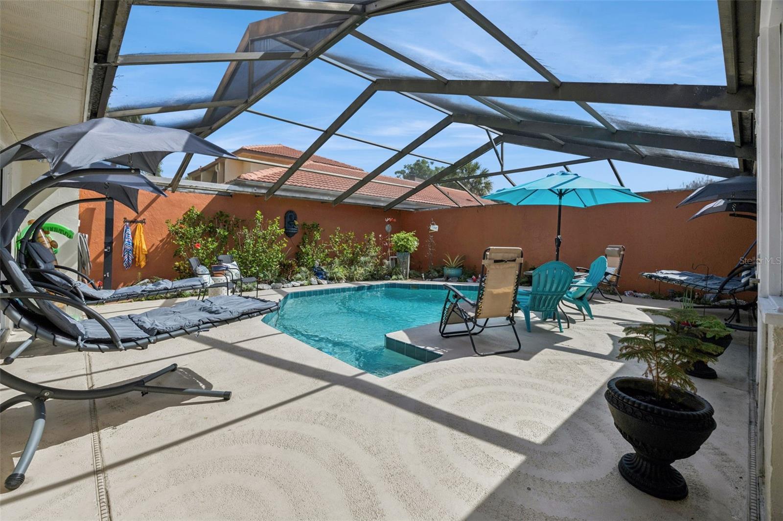 ISLAND CLUB AT ROSEMONT CONDO PH 07 - Residential