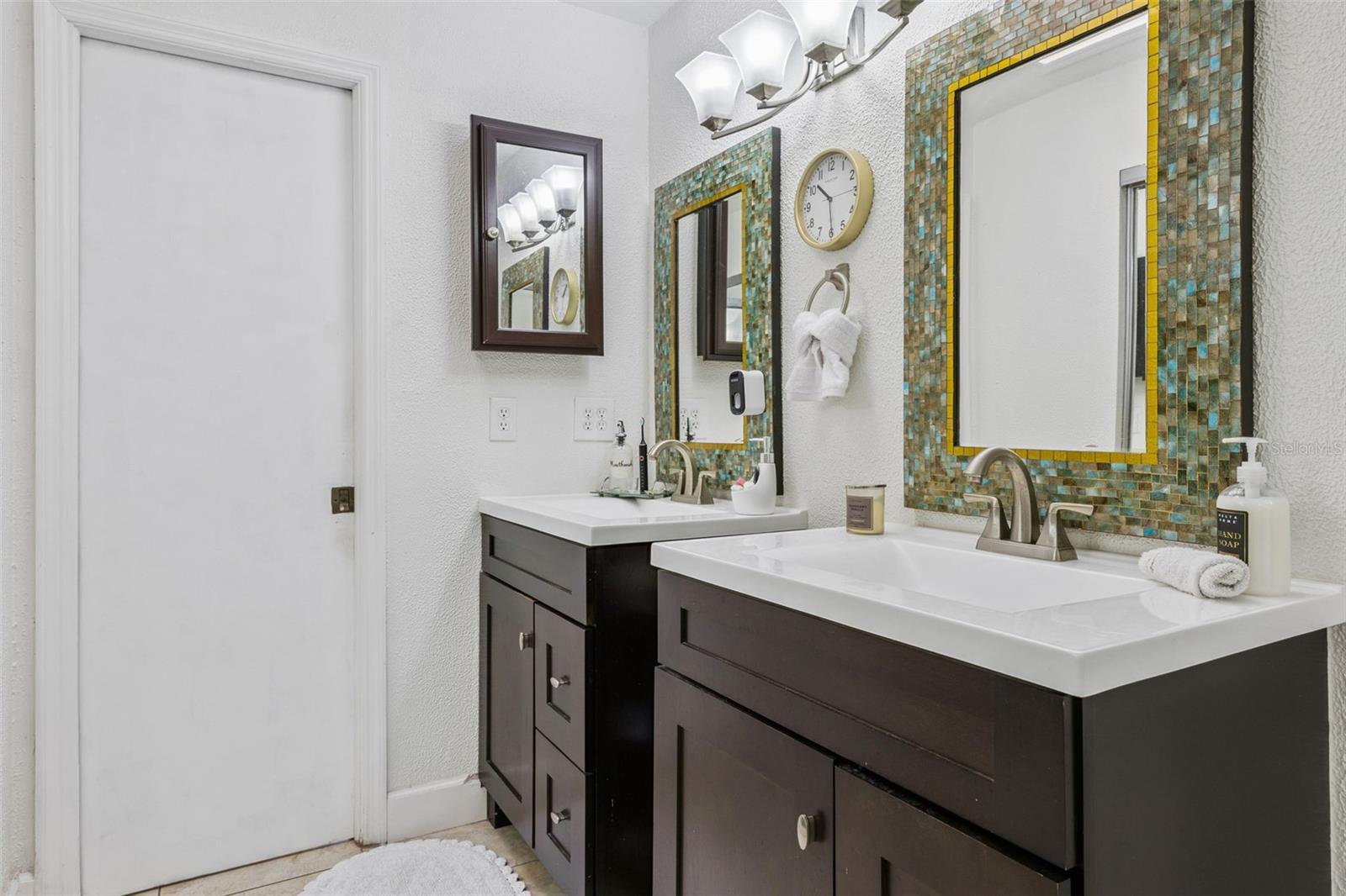 ISLAND CLUB AT ROSEMONT CONDO PH 07 - Residential