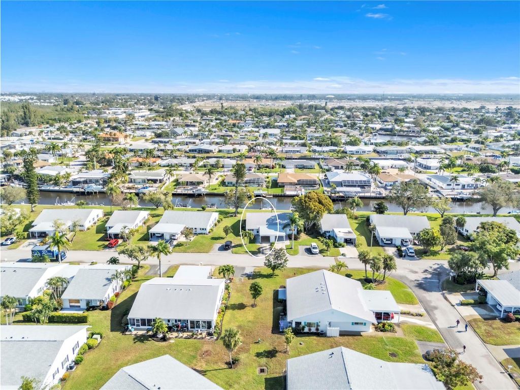 Photo of 4515 Mount Vernon Drive, Bradenton, FL 34210 (MLS # V4946559)