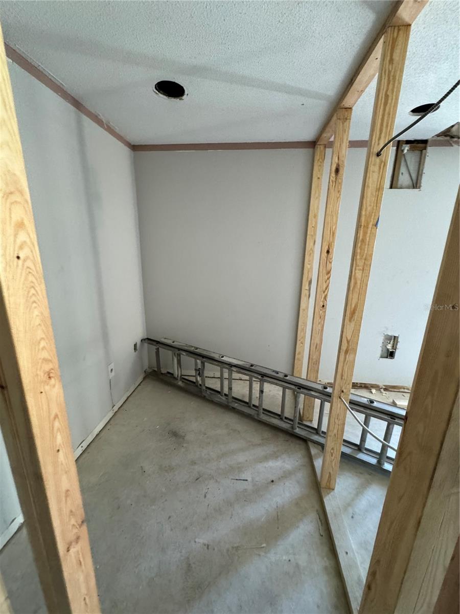 WOODCREST CONDO - Residential