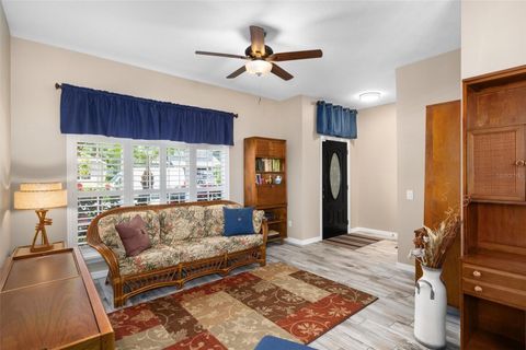 Single Family Residence in LAND O LAKES FL 3717 BENERAID STREET 4.jpg