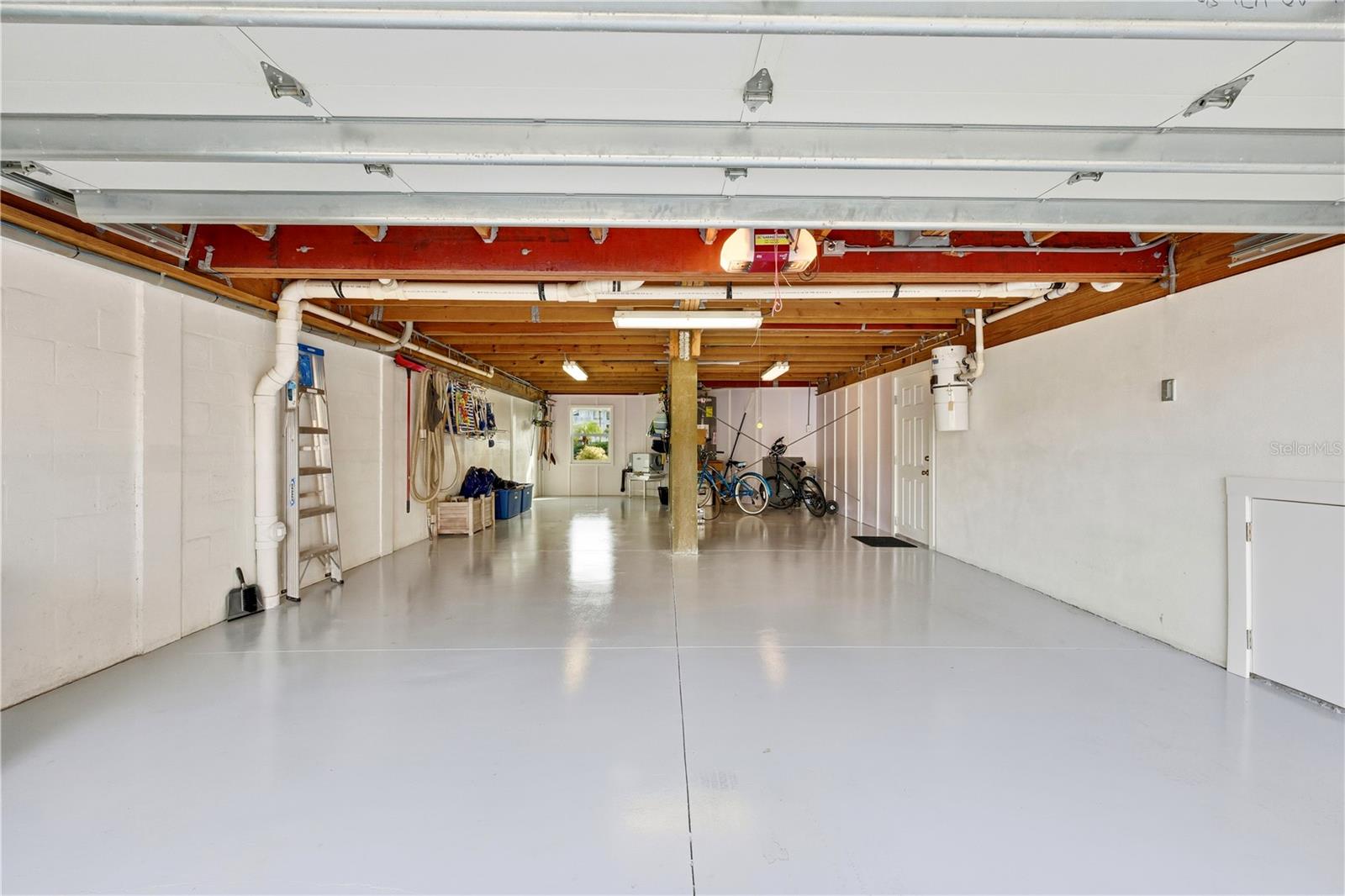 BEACH VIEW AT BOCA BAY PH 02 - Residential