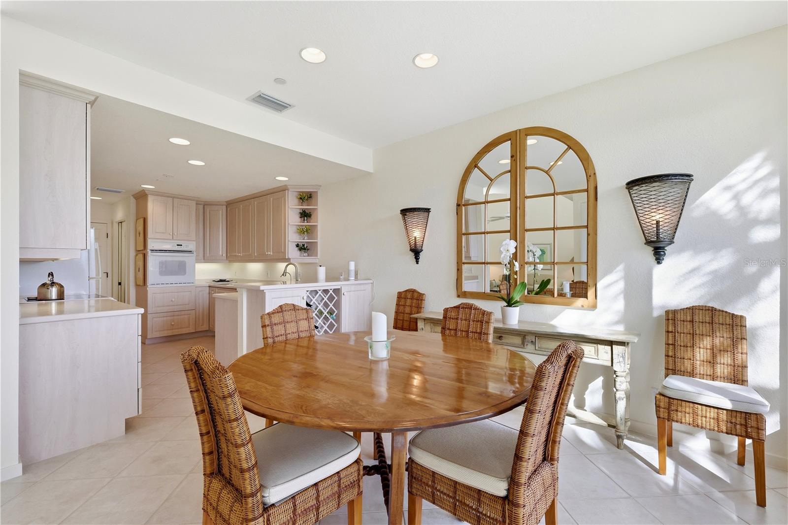 BEACH VIEW AT BOCA BAY PH 02 - Residential