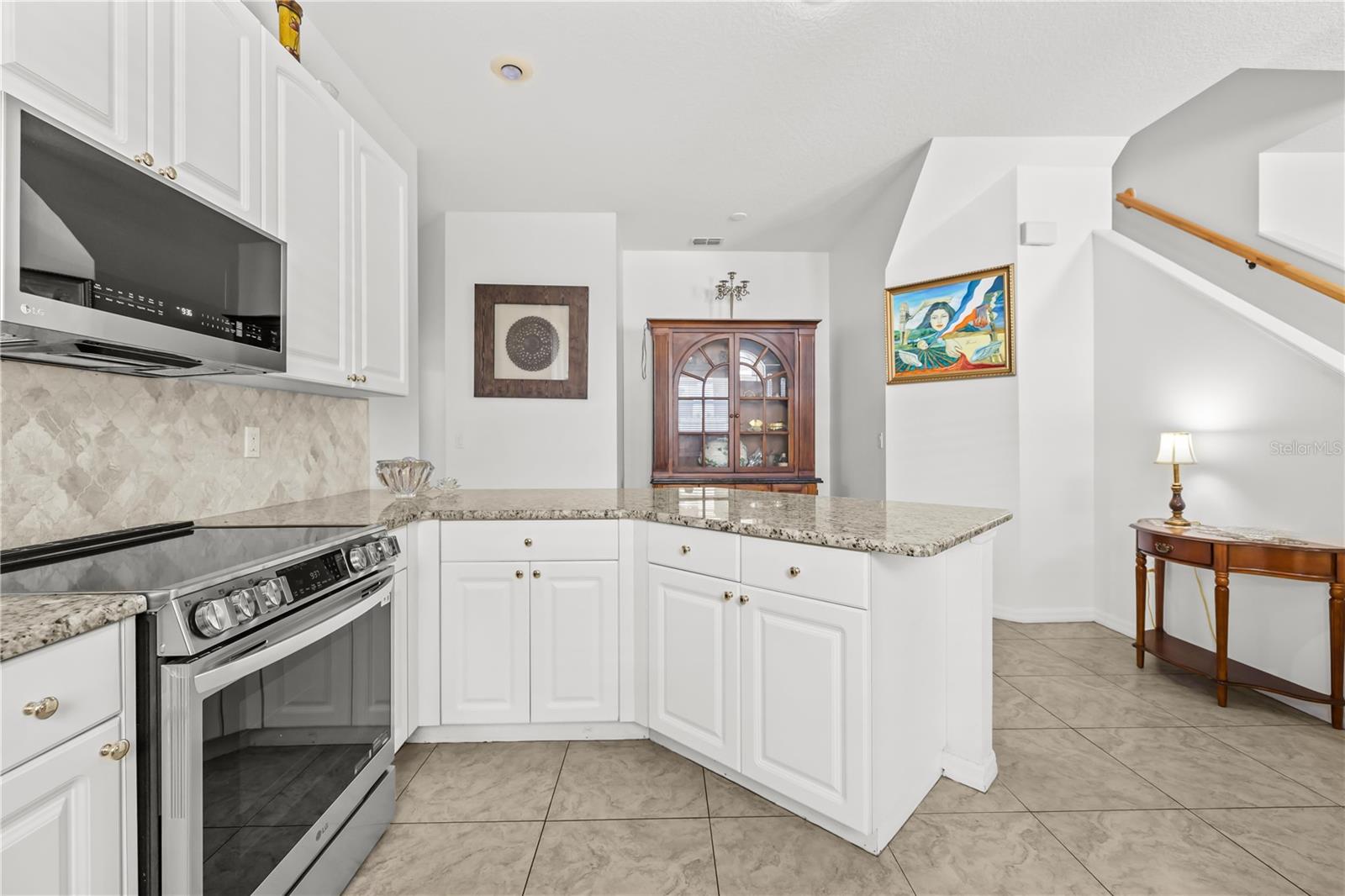 2652 TOTTENHAM DRIVE