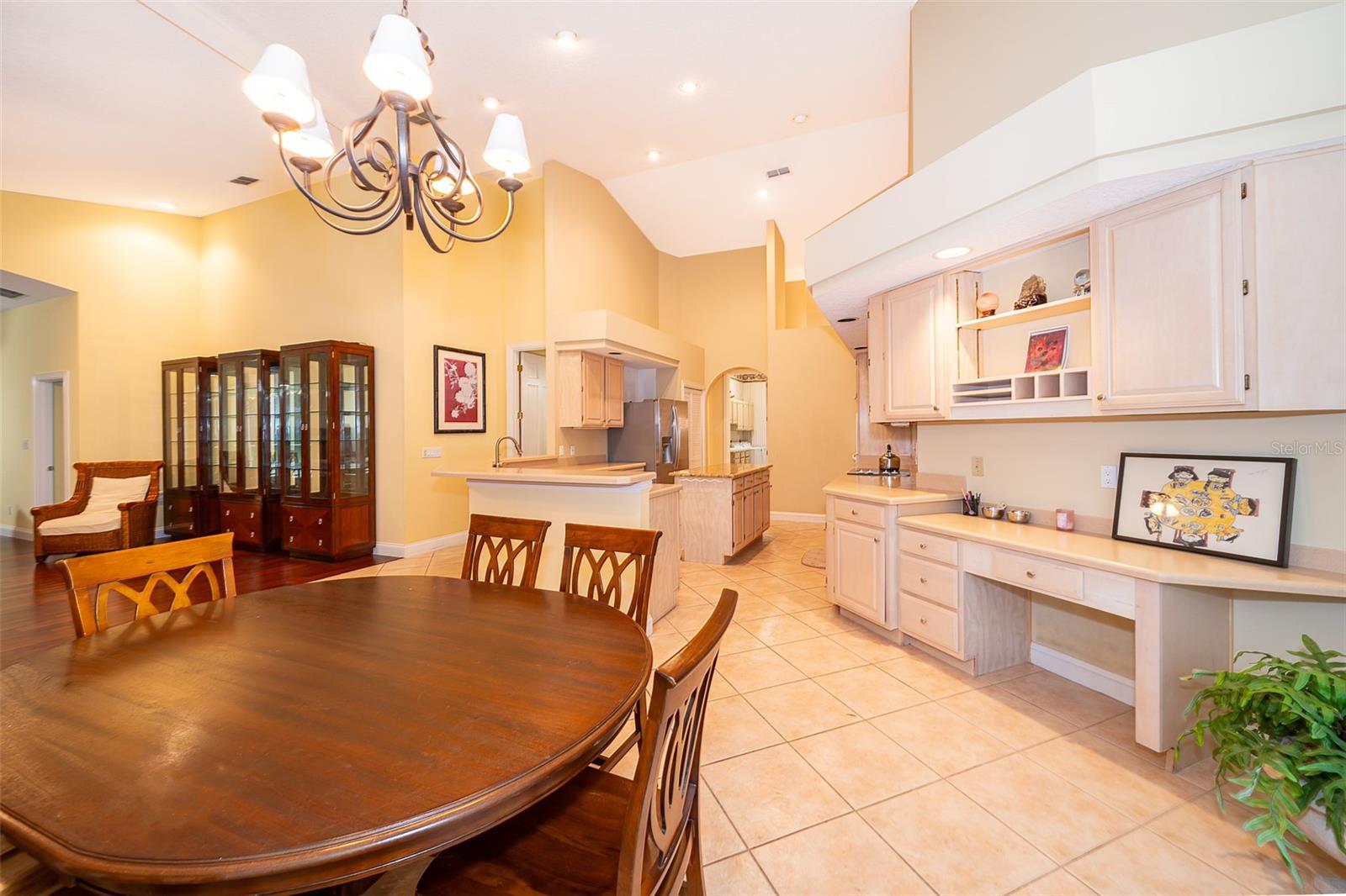 MARKHAM MEADOWS - Residential