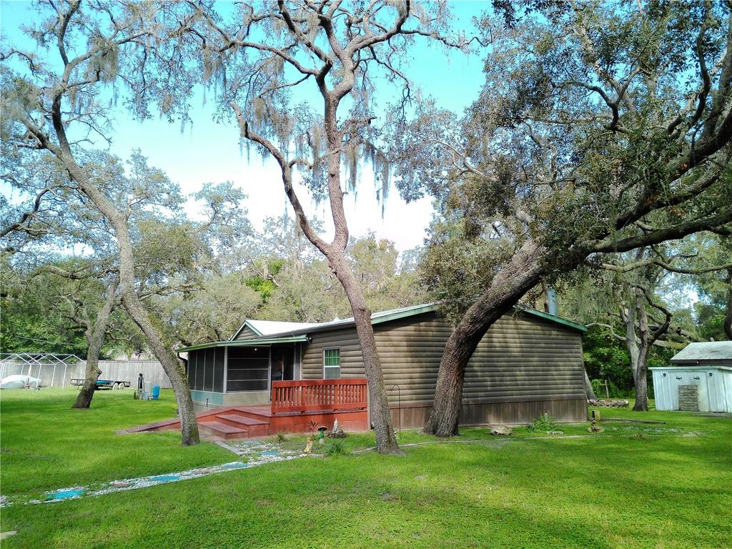 Photo of 11113 Black Walnut Street, Hudson, FL 34669 (MLS # TB8423007)