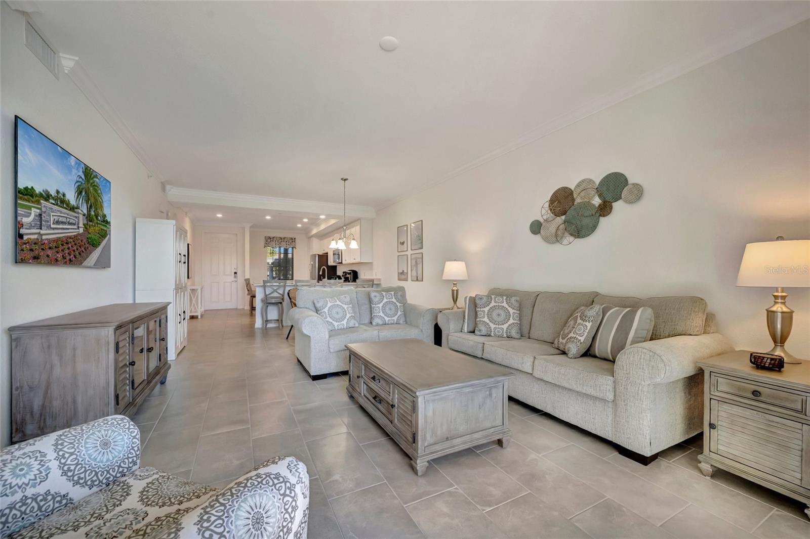 LAKEWOOD NATIONAL - Residential