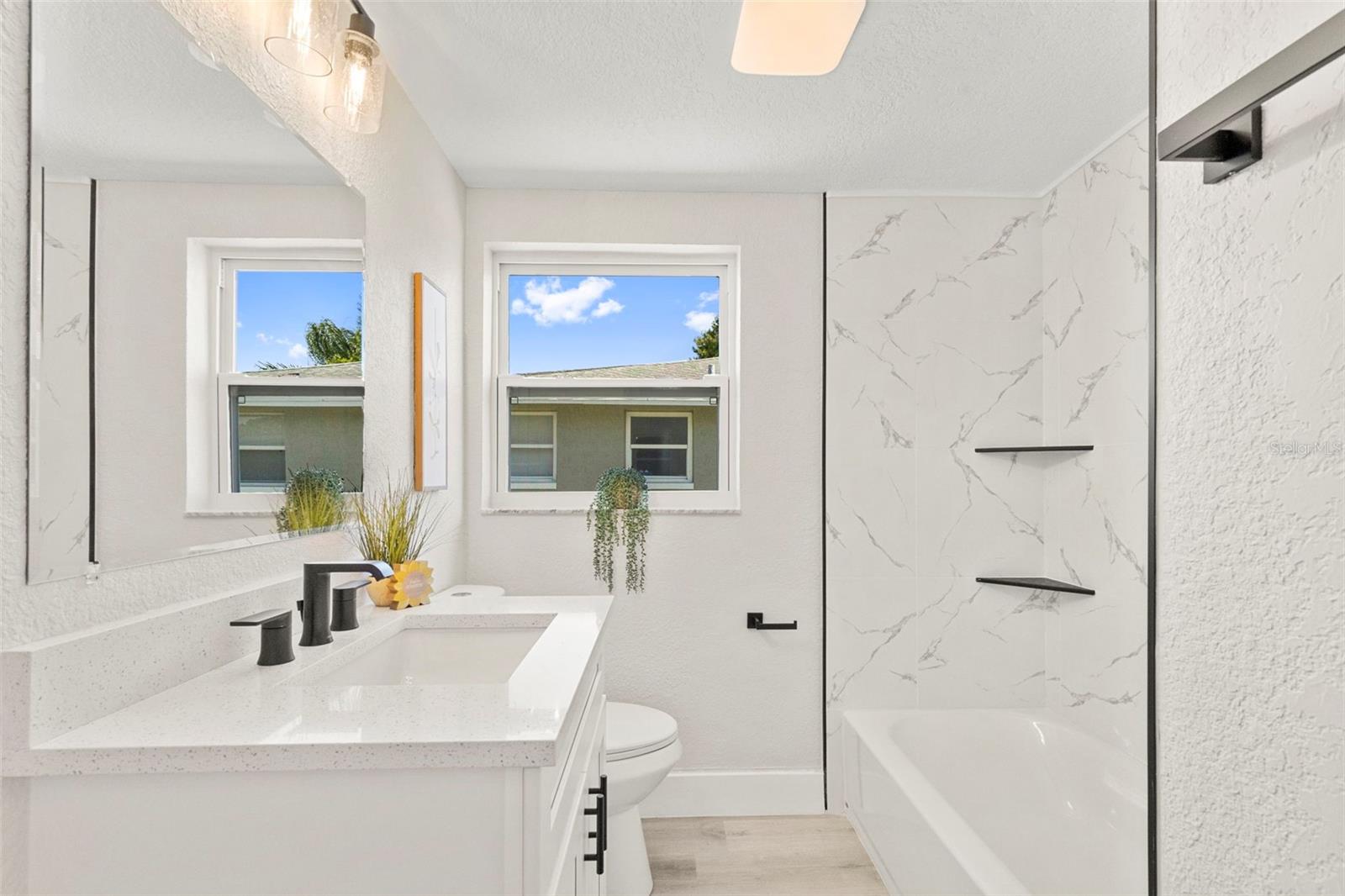 JASMINE LAKES - Residential