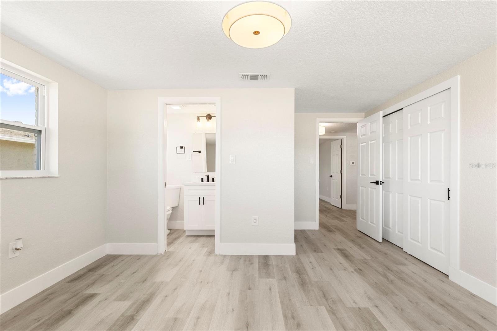 JASMINE LAKES - Residential