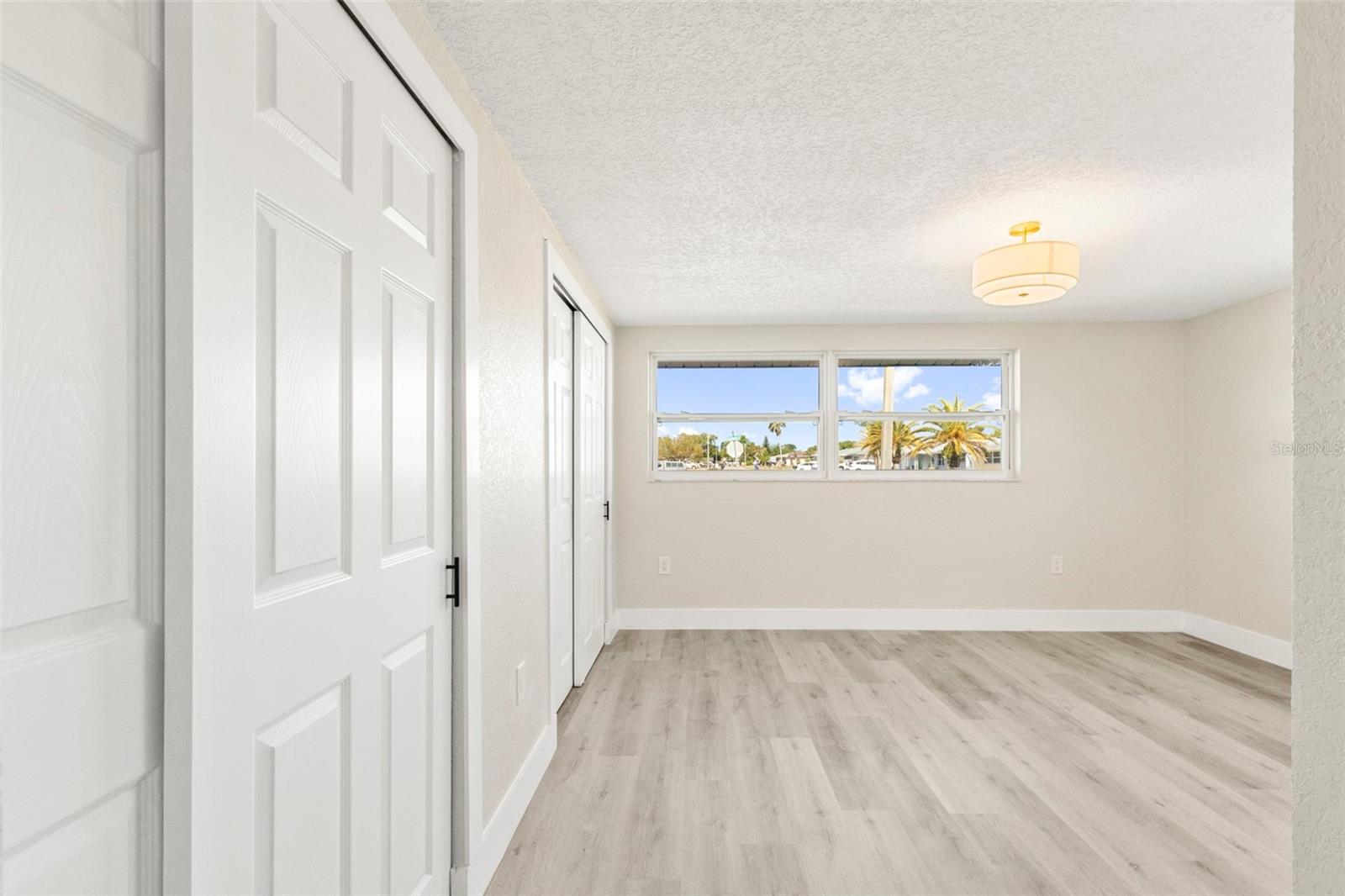 JASMINE LAKES - Residential