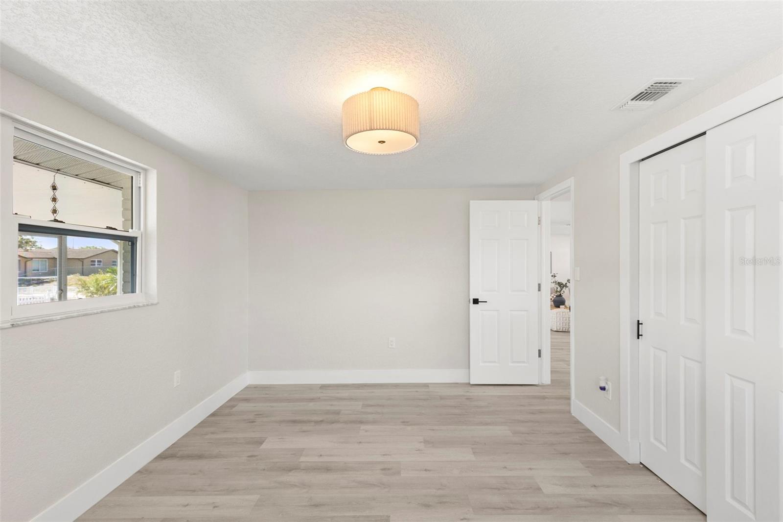 JASMINE LAKES - Residential