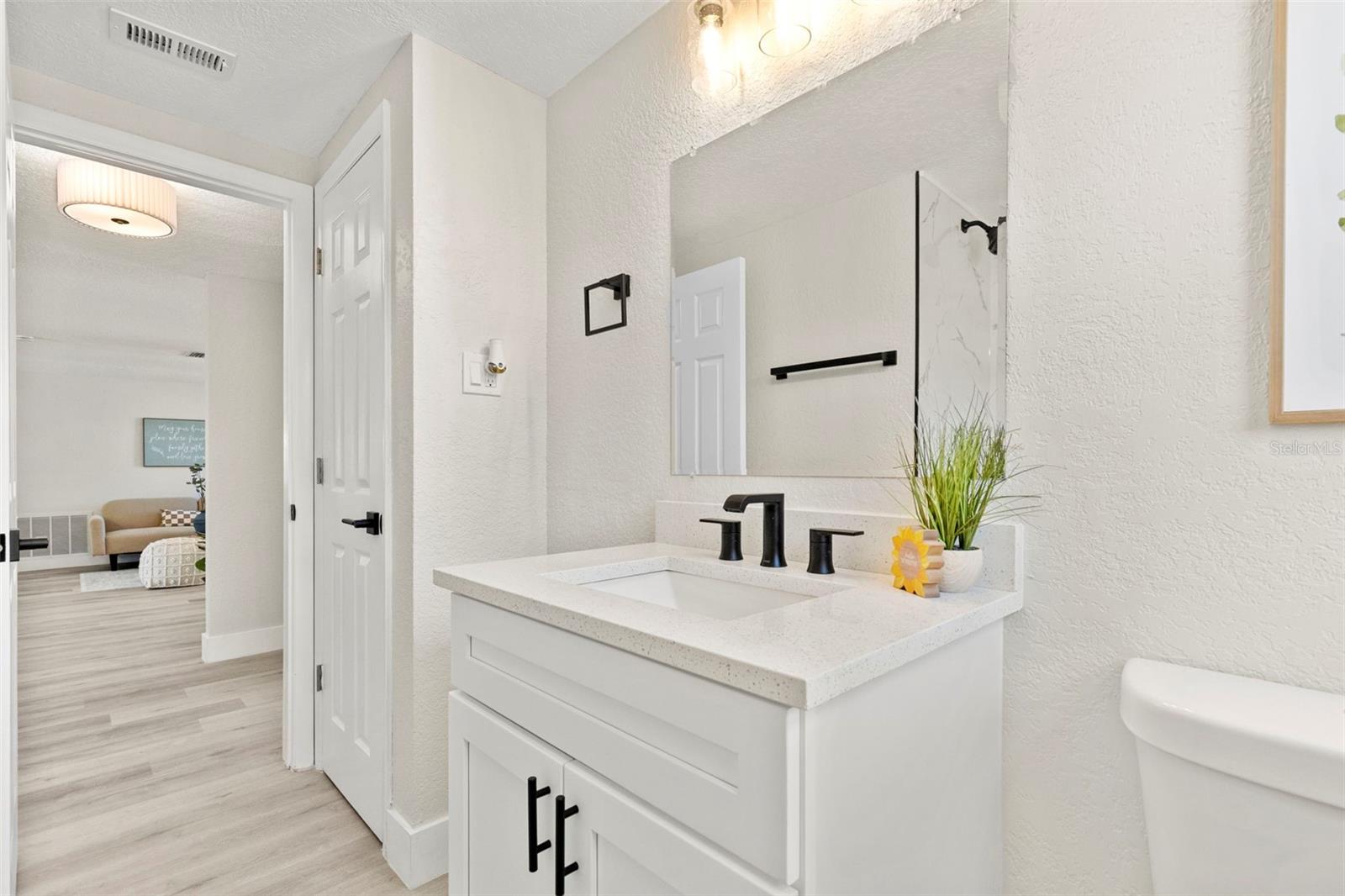 JASMINE LAKES - Residential