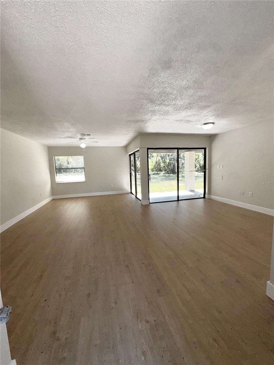 631 MIDIRON DRIVE