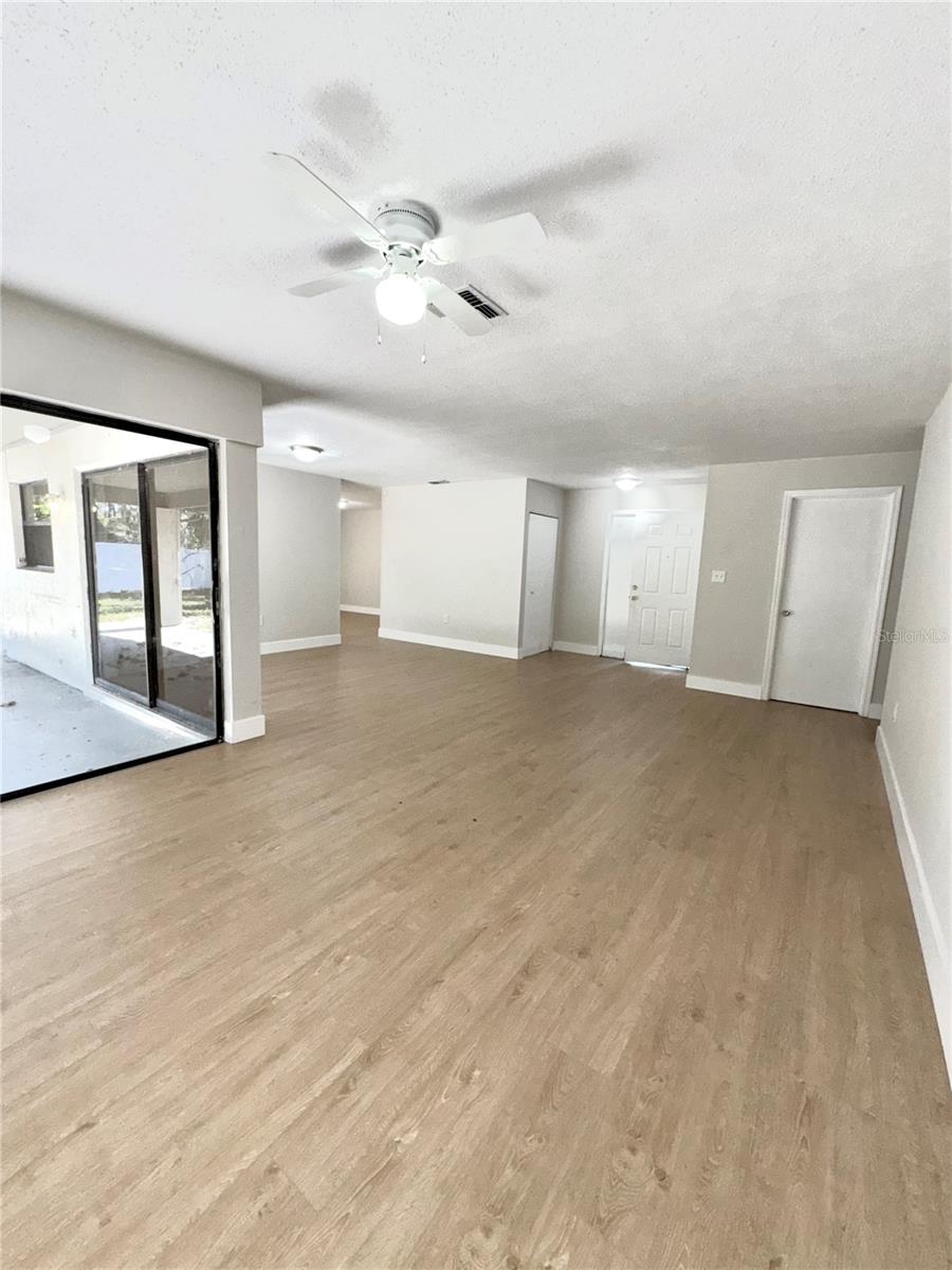 631 MIDIRON DRIVE