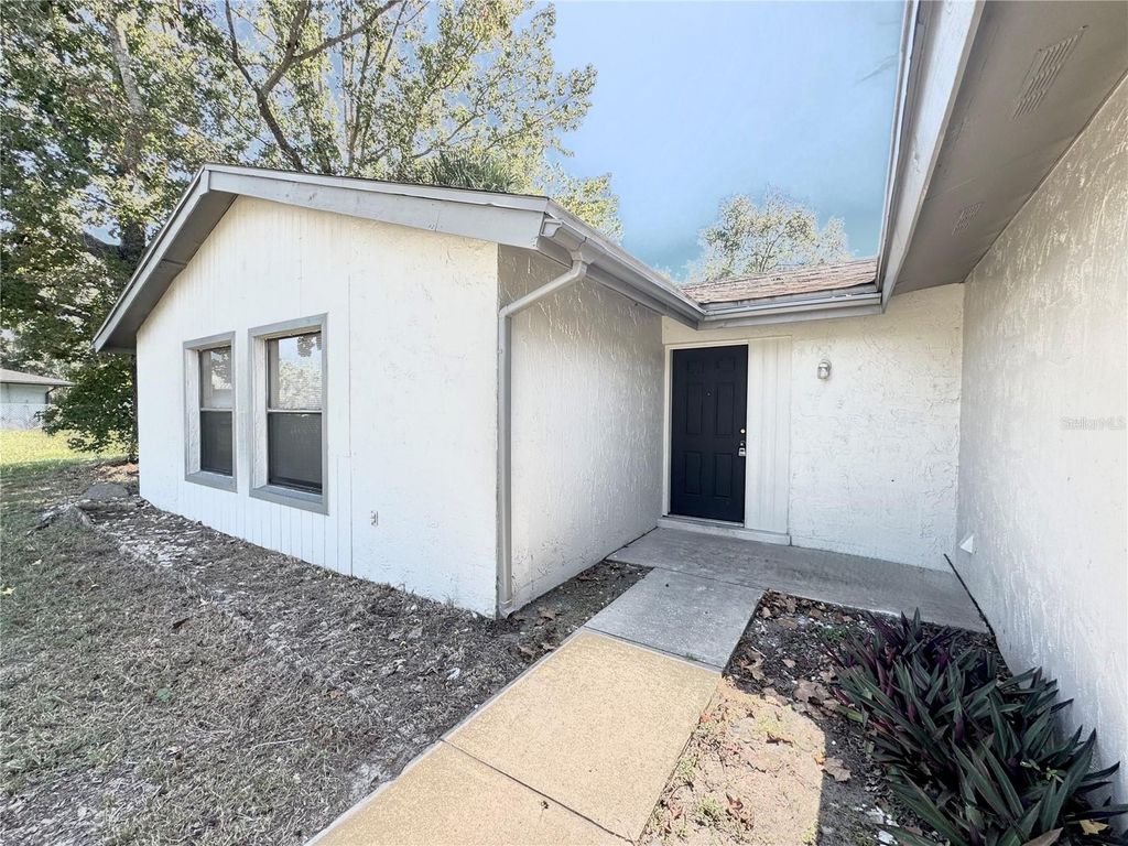 Photo of 631 Midiron Drive, Kissimmee, FL 34759 (MLS # O6355423)