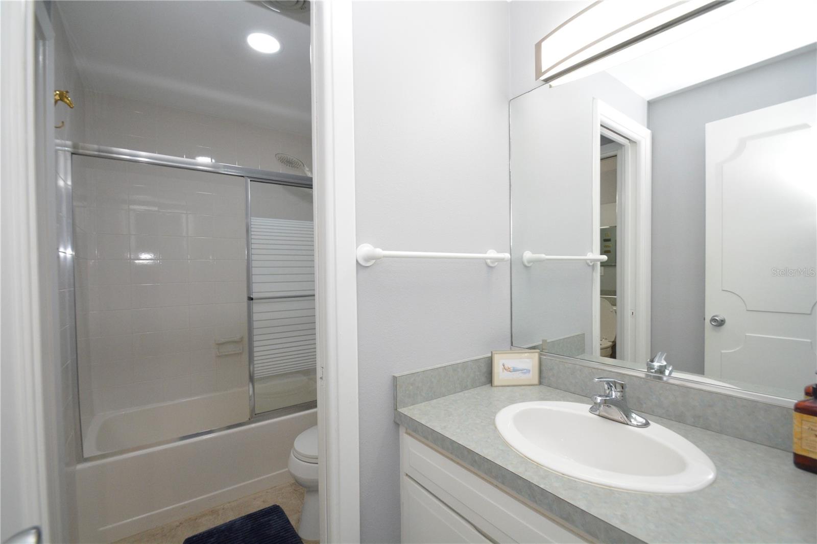 VENICE TOWN HOUSE - Residential Lease