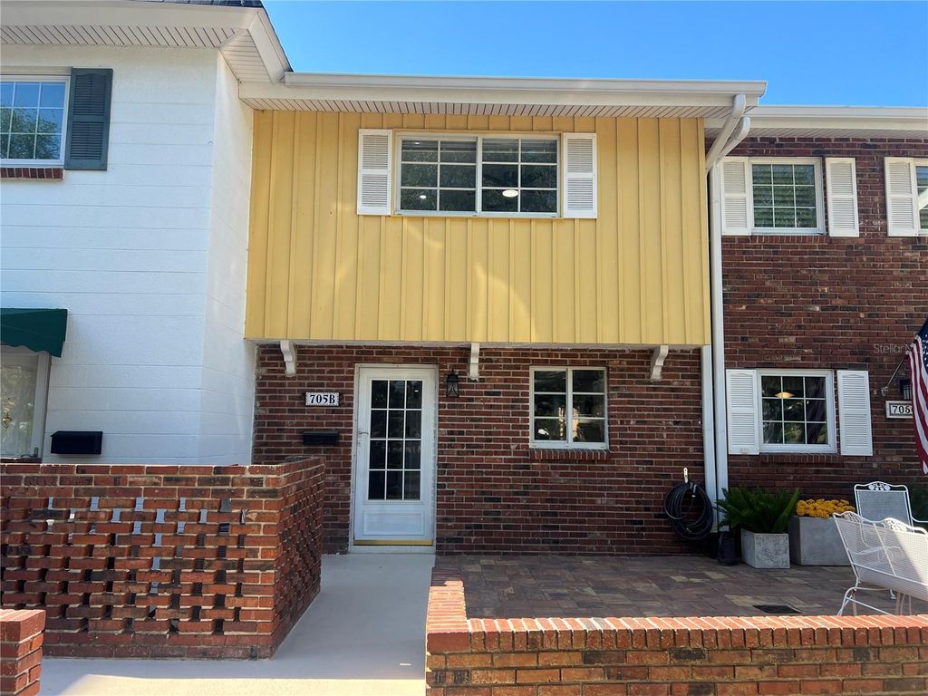 Photo of 705 W Venice Avenue #705B, Venice, FL 34285 (MLS # A4651455)