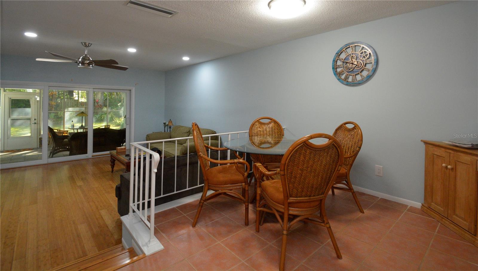 VENICE TOWN HOUSE - Residential Lease