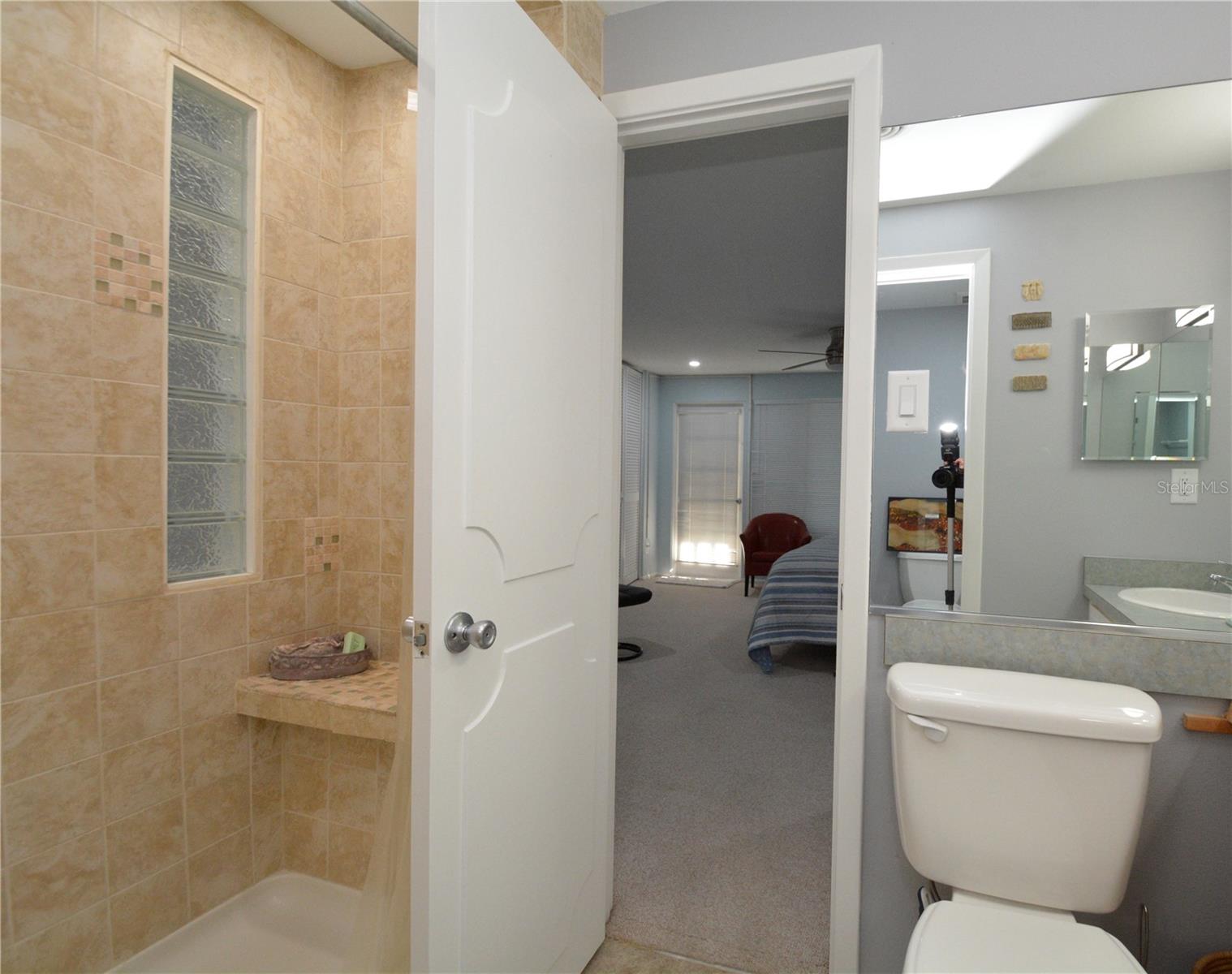 VENICE TOWN HOUSE - Residential Lease