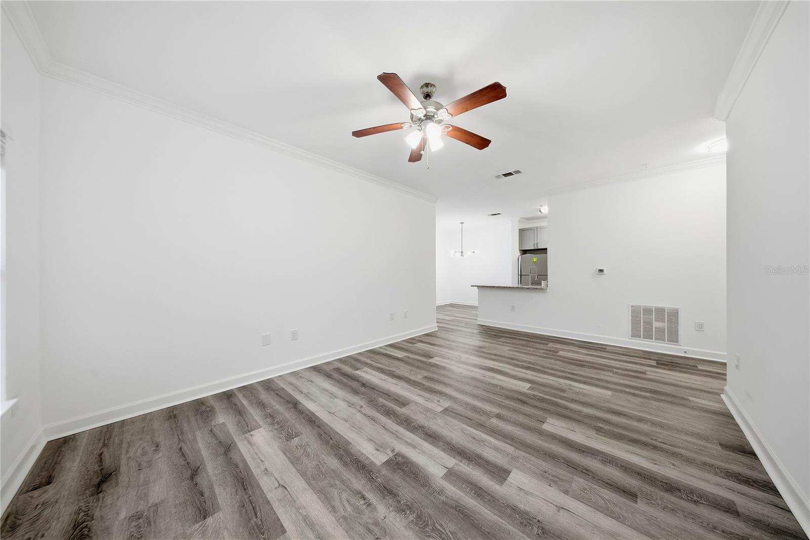 EQUESTRIAN PARC AT HIGHWOODS P - Residential