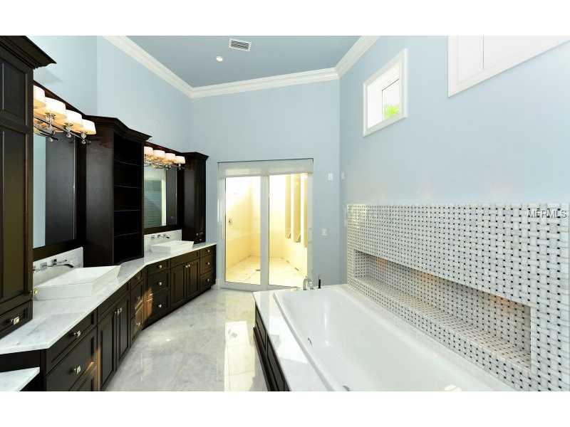 BIRD KEY - Residential