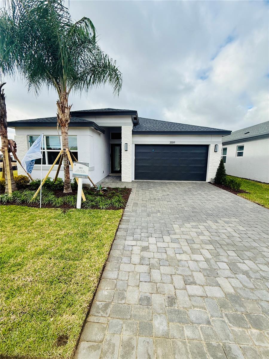 VALENCIA RIDGE - Residential