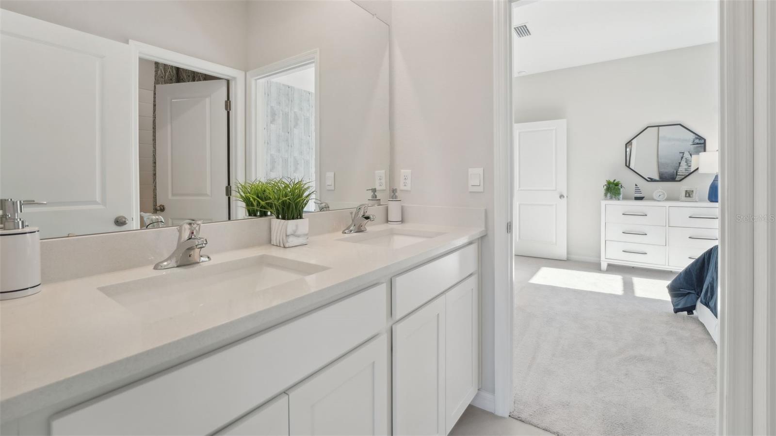 TWO RIVERS - Residential