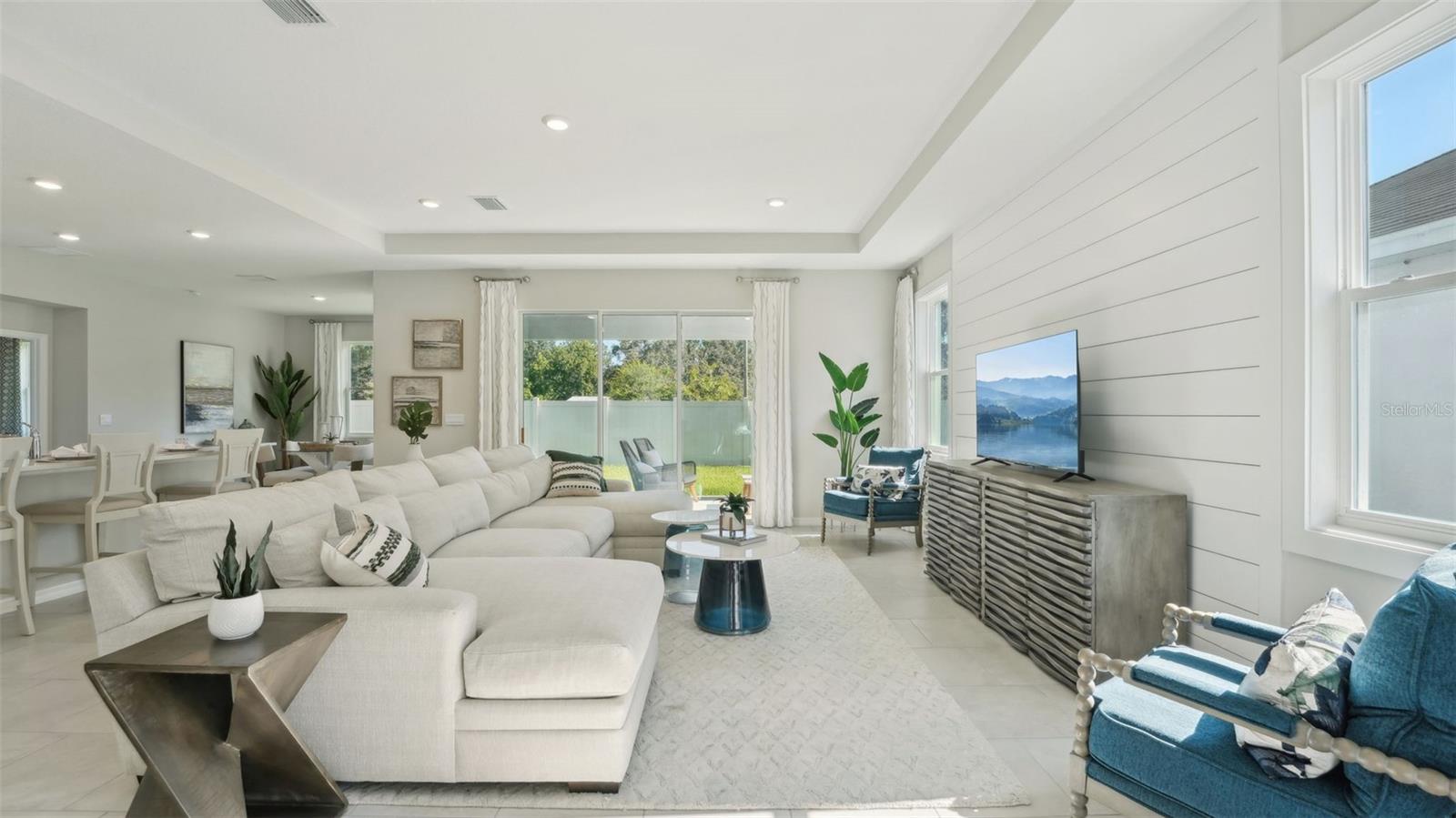 TWO RIVERS - Residential