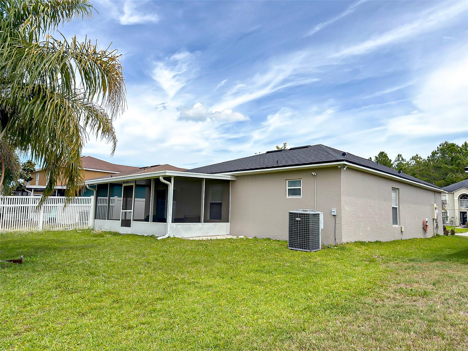 CORNER LAKE PH 03 A & B - Residential