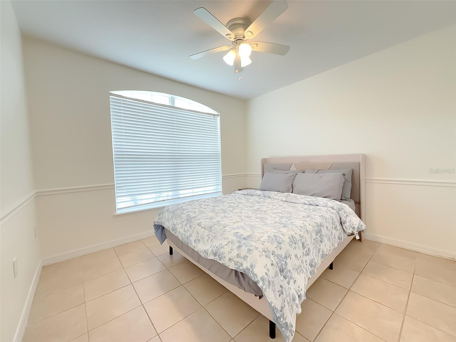 CORNER LAKE PH 03 A & B - Residential