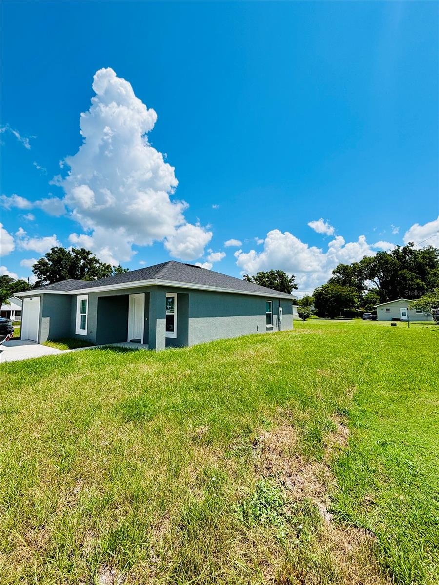 SOUTH FLORIDA RR ADD - Residential