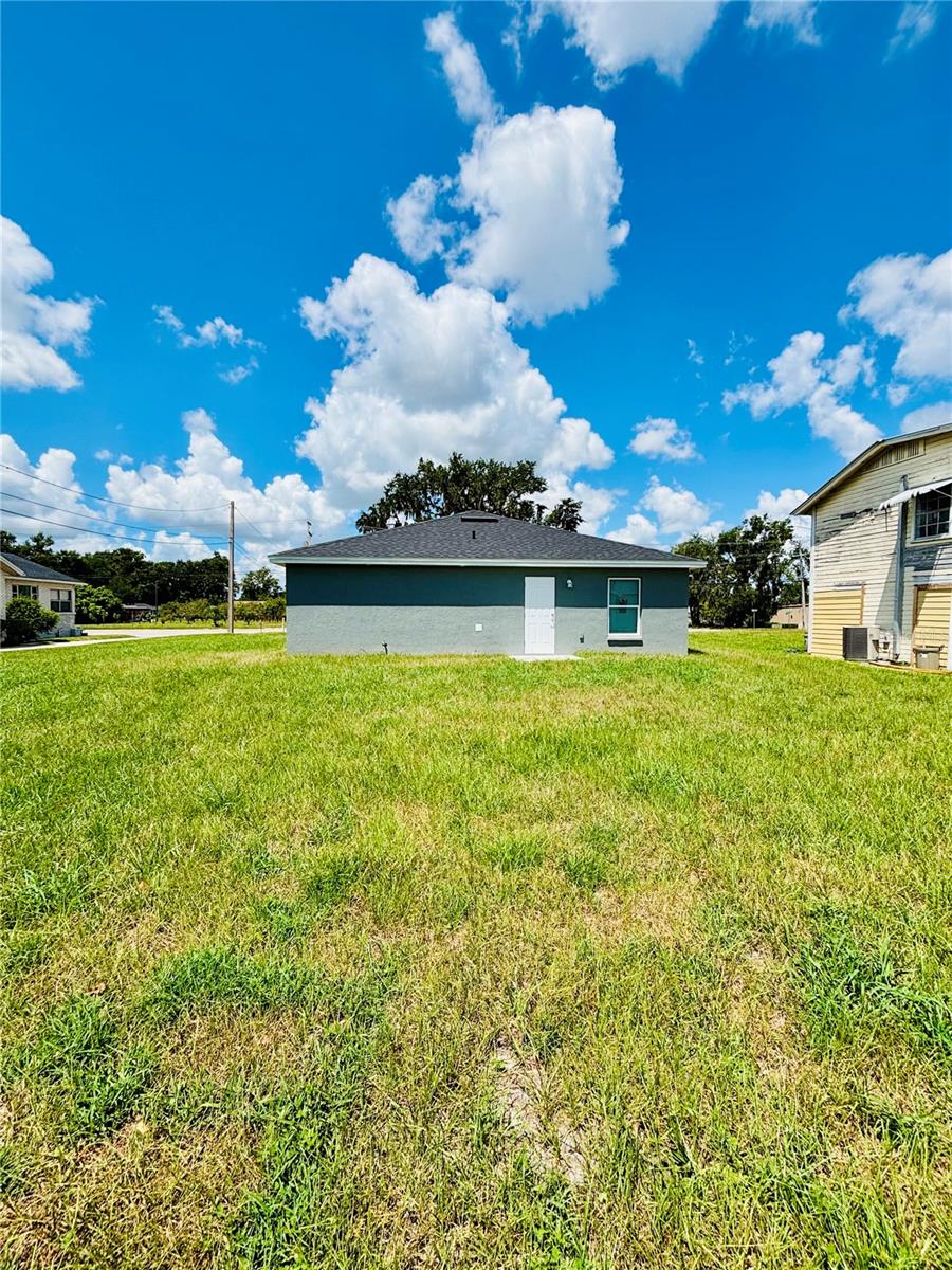 SOUTH FLORIDA RR ADD - Residential