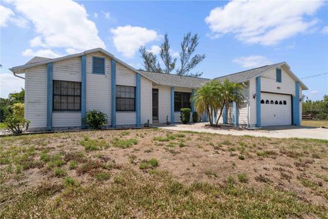 Photo of 453 Carolyn Lane, Punta Gorda, FL 33950 (MLS # C7509093)