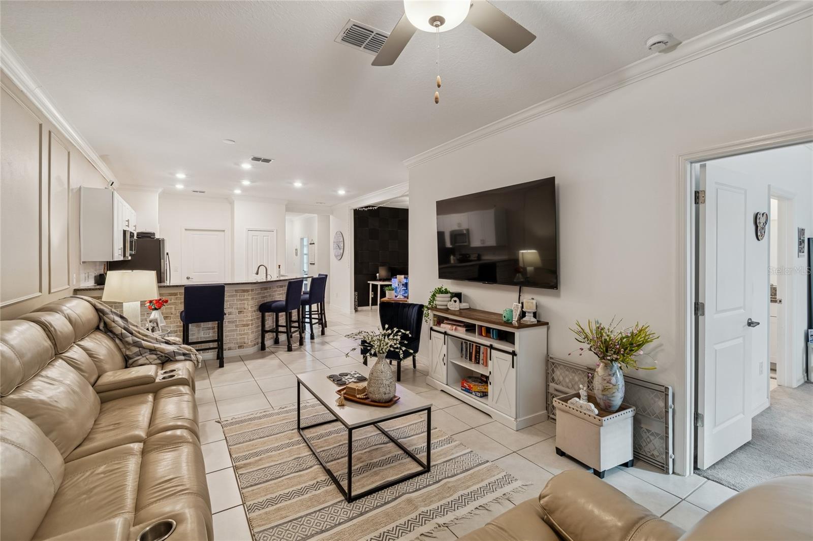 ABBOTT SQUARE PH 1A - Residential