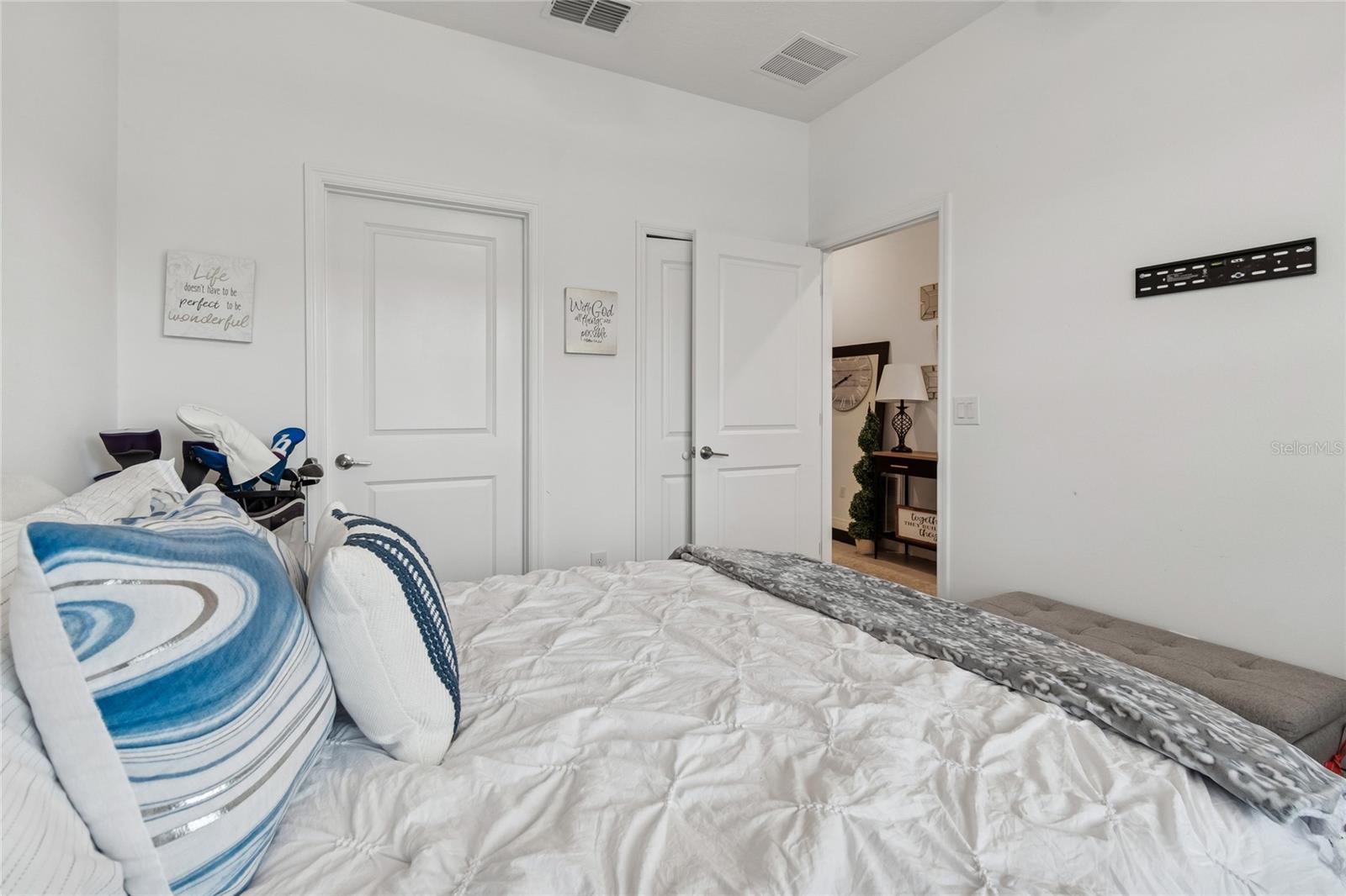 ABBOTT SQUARE PH 1A - Residential