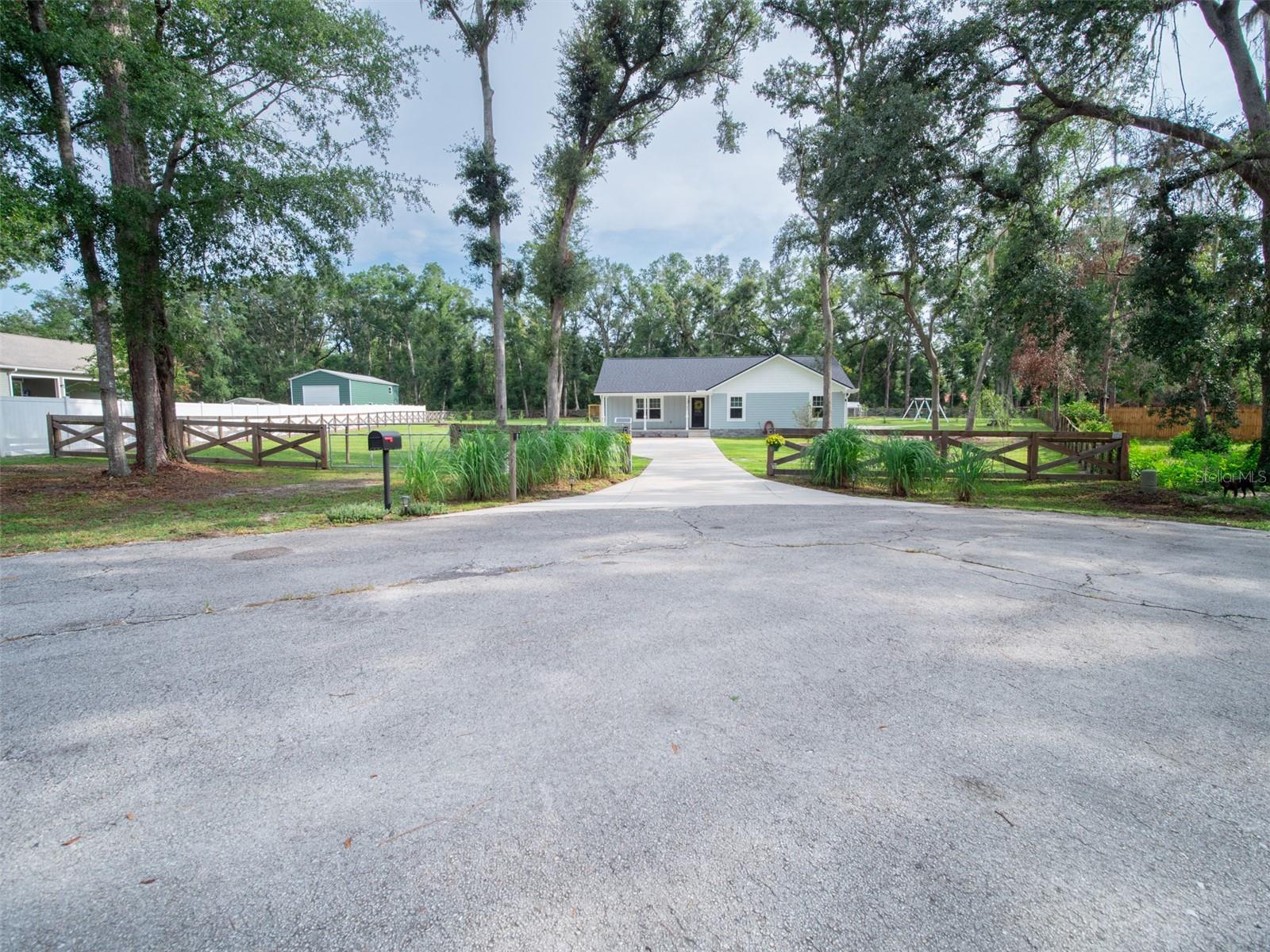 13745 86TH TERRACE