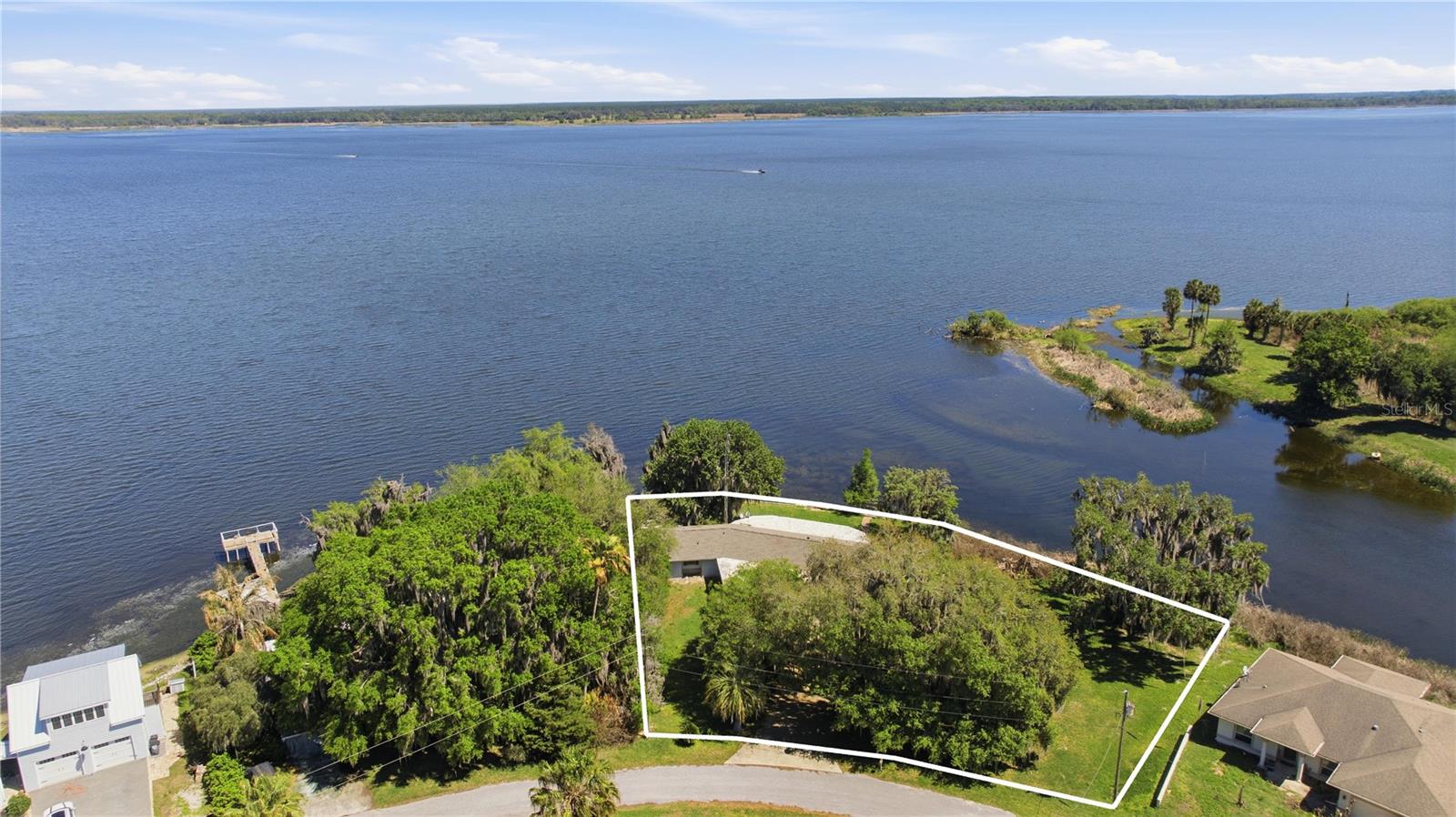 ORANGE LAKE SHORES - Residential