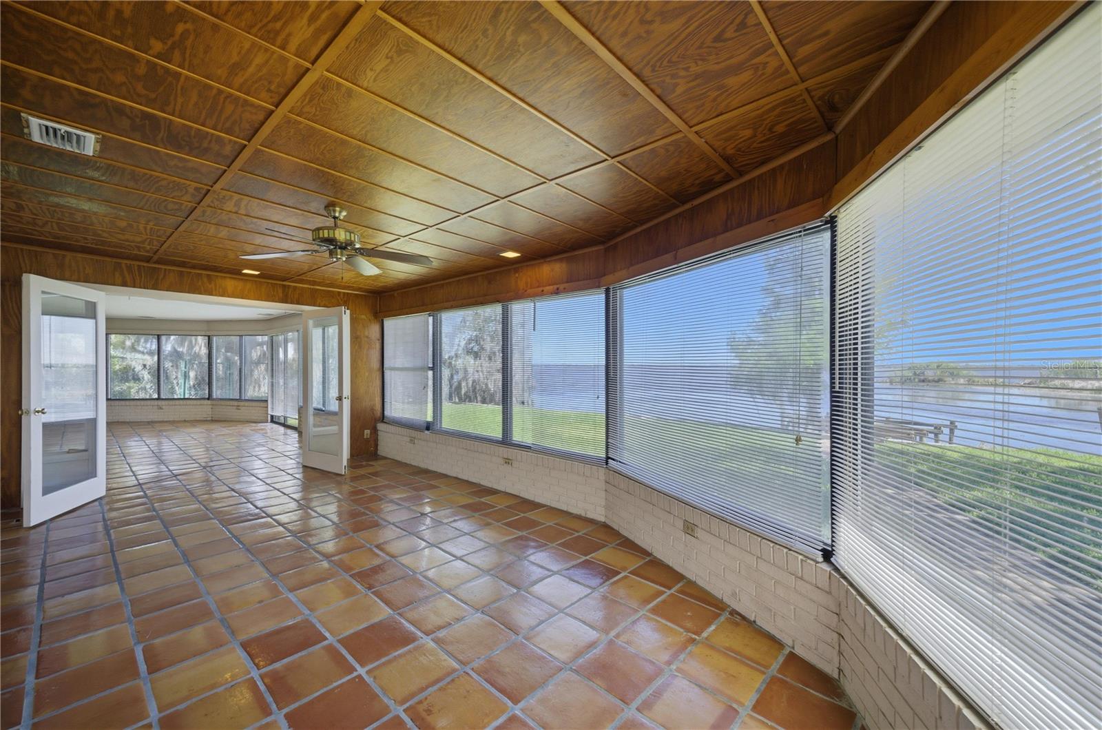 ORANGE LAKE SHORES - Residential