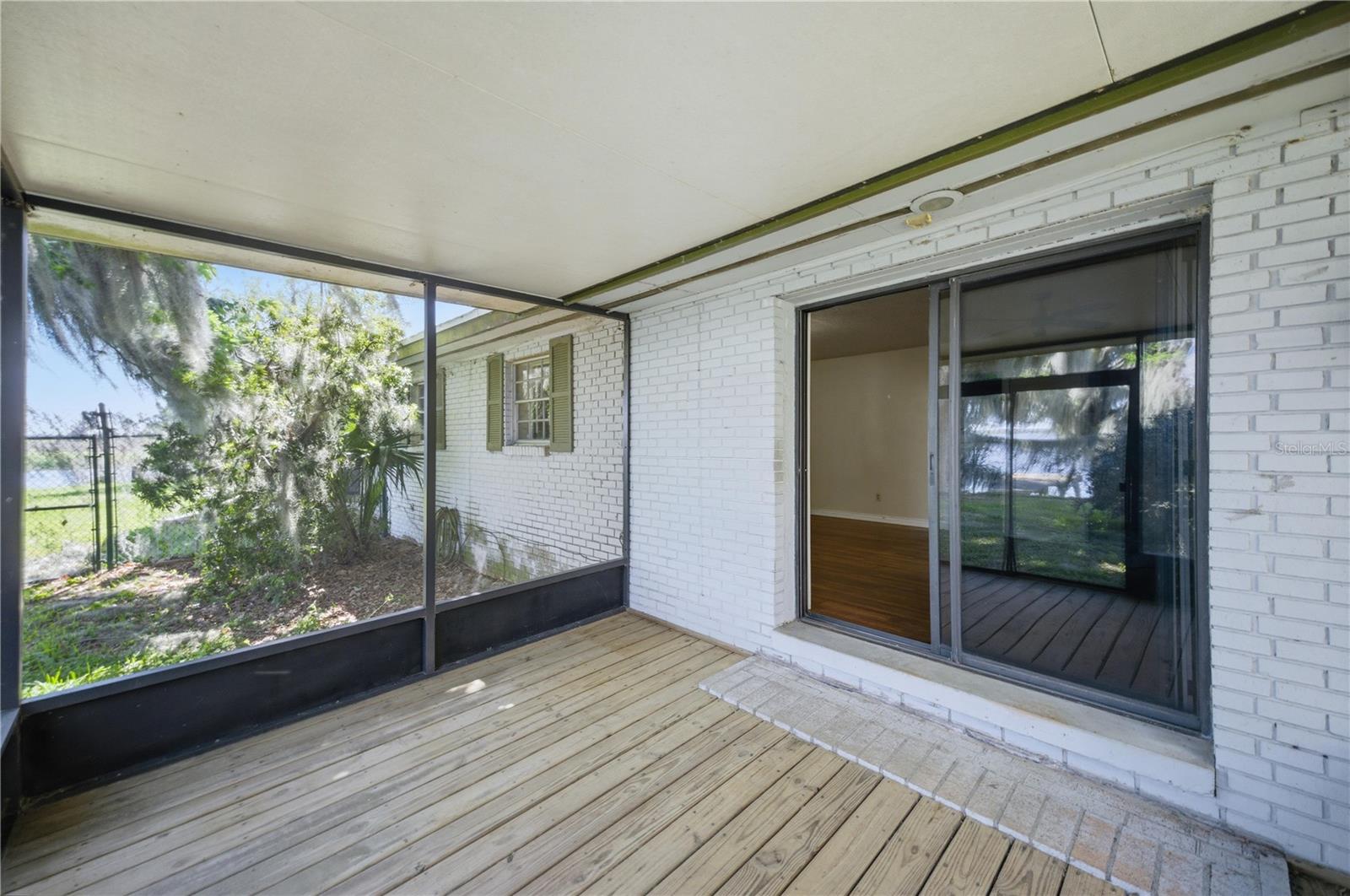 ORANGE LAKE SHORES - Residential