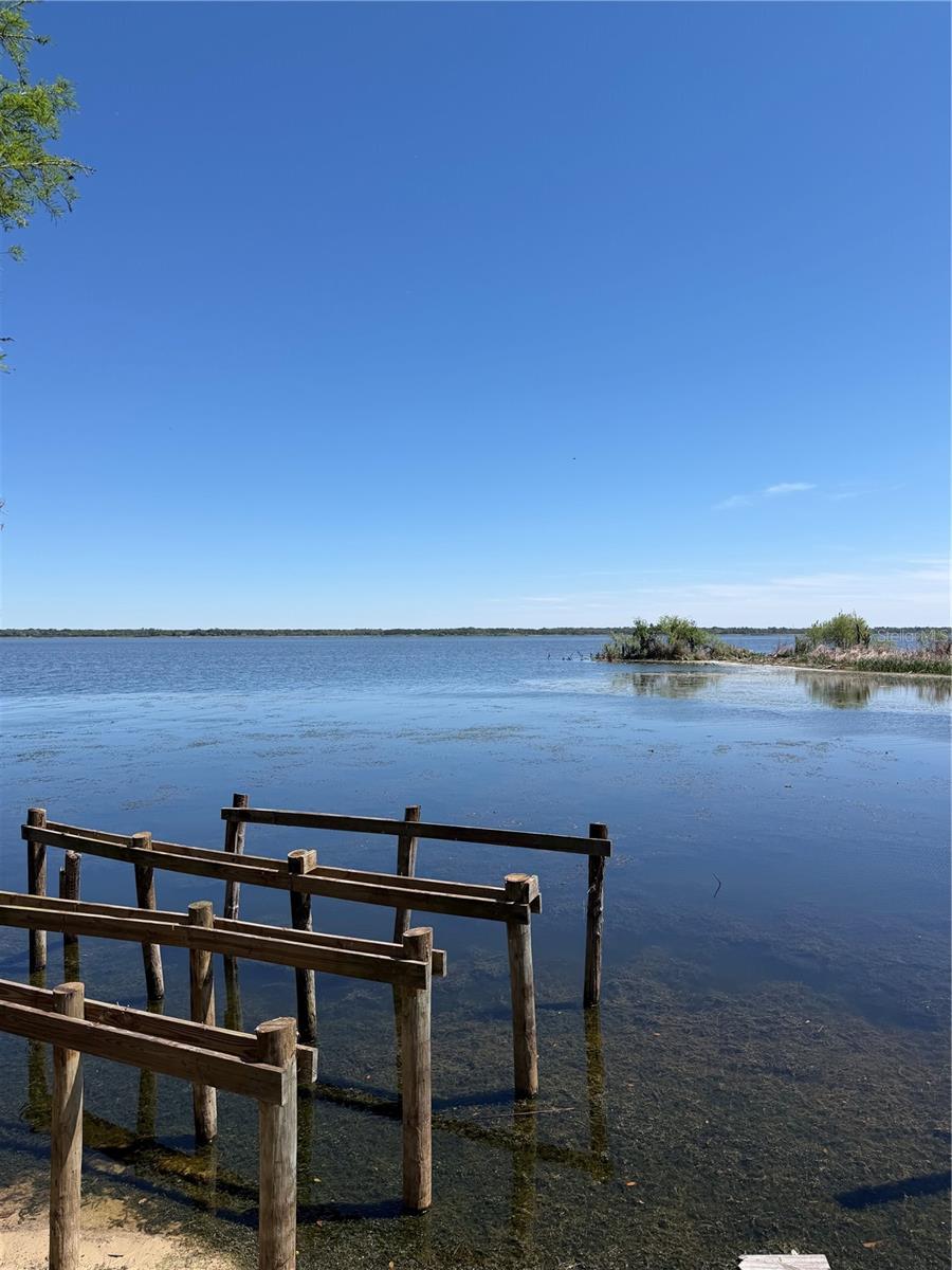 ORANGE LAKE SHORES - Residential