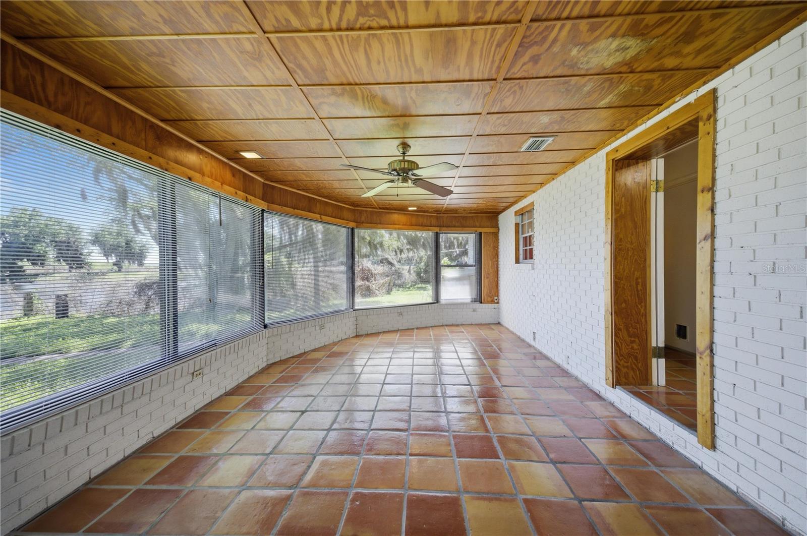 ORANGE LAKE SHORES - Residential