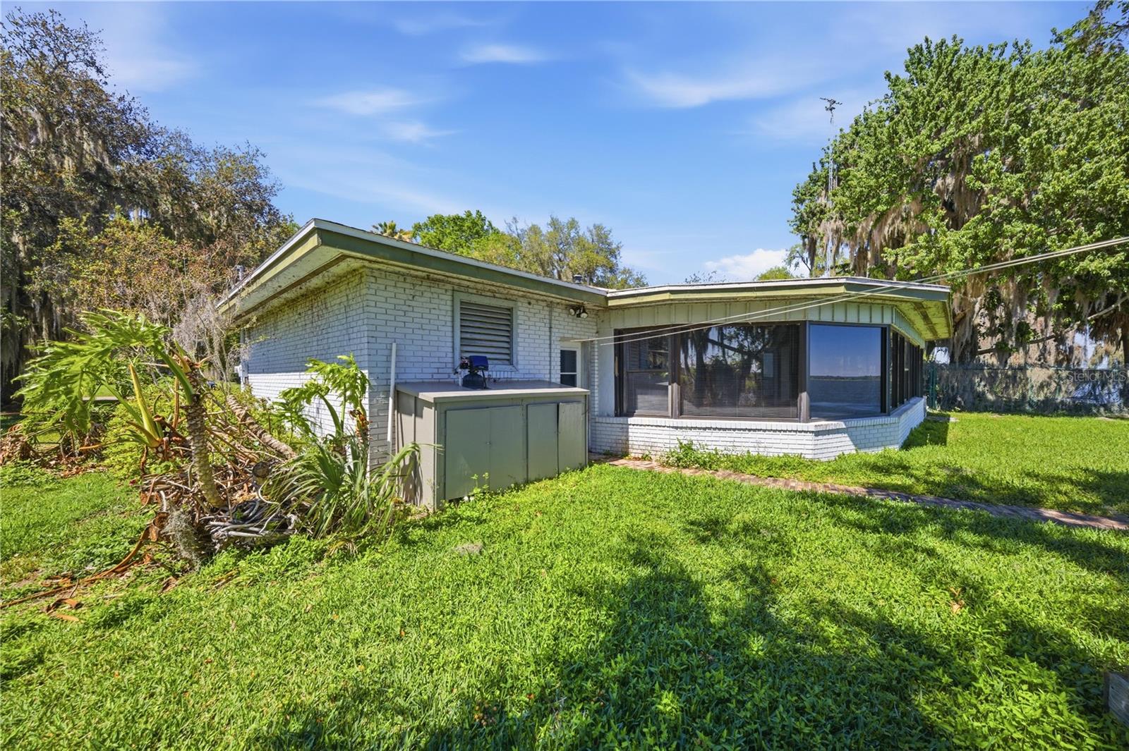 ORANGE LAKE SHORES - Residential