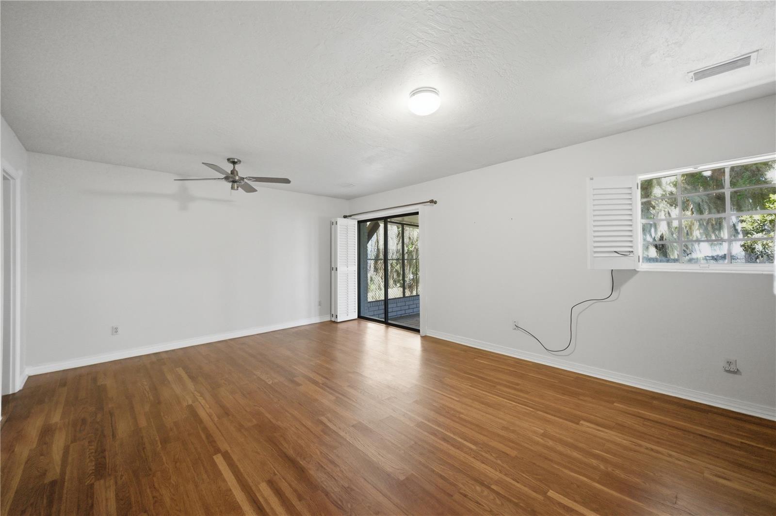 ORANGE LAKE SHORES - Residential