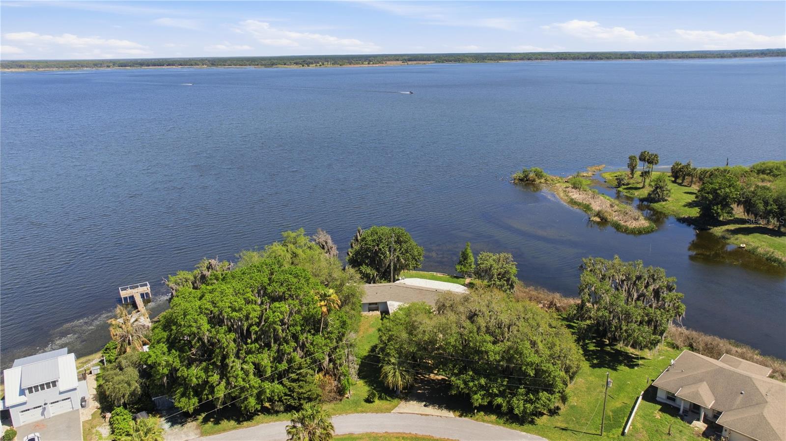ORANGE LAKE SHORES - Residential