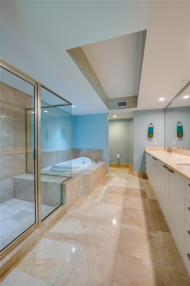 MARINA GRANDE/HALIFAX 01 - Residential