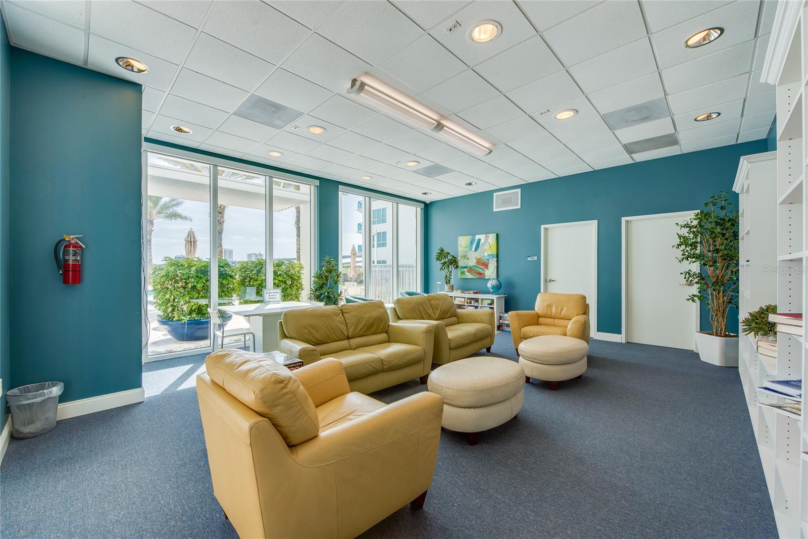 MARINA GRANDE/HALIFAX 01 - Residential