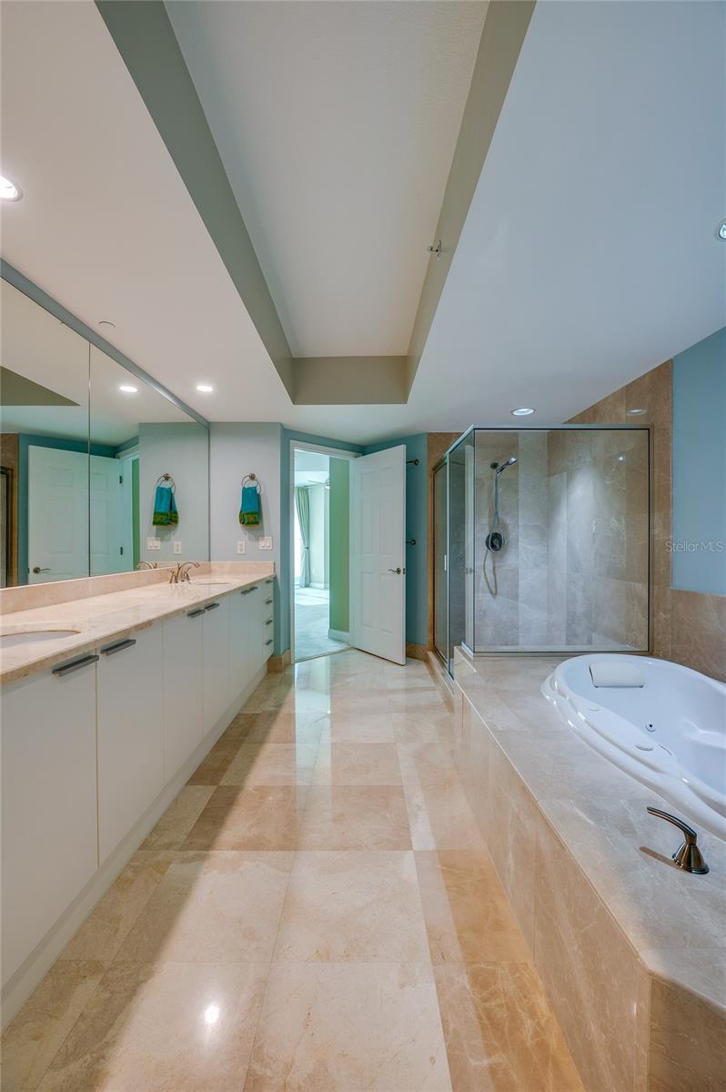 MARINA GRANDE/HALIFAX 01 - Residential
